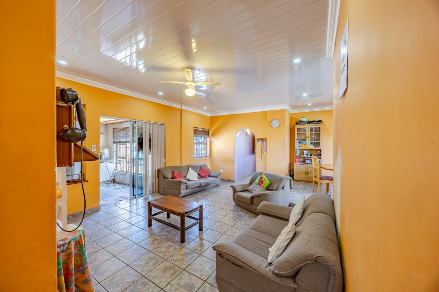 4 Bedroom Property for Sale in Riverton Western Cape